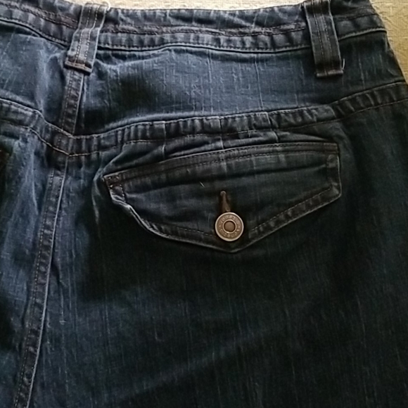 Jeans - Picture 4 of 4